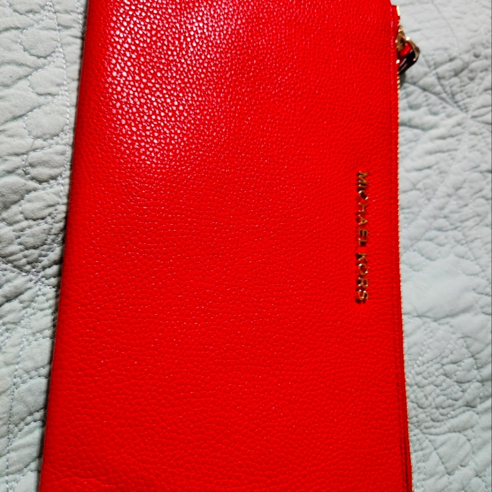 Michael Kors Wristlet